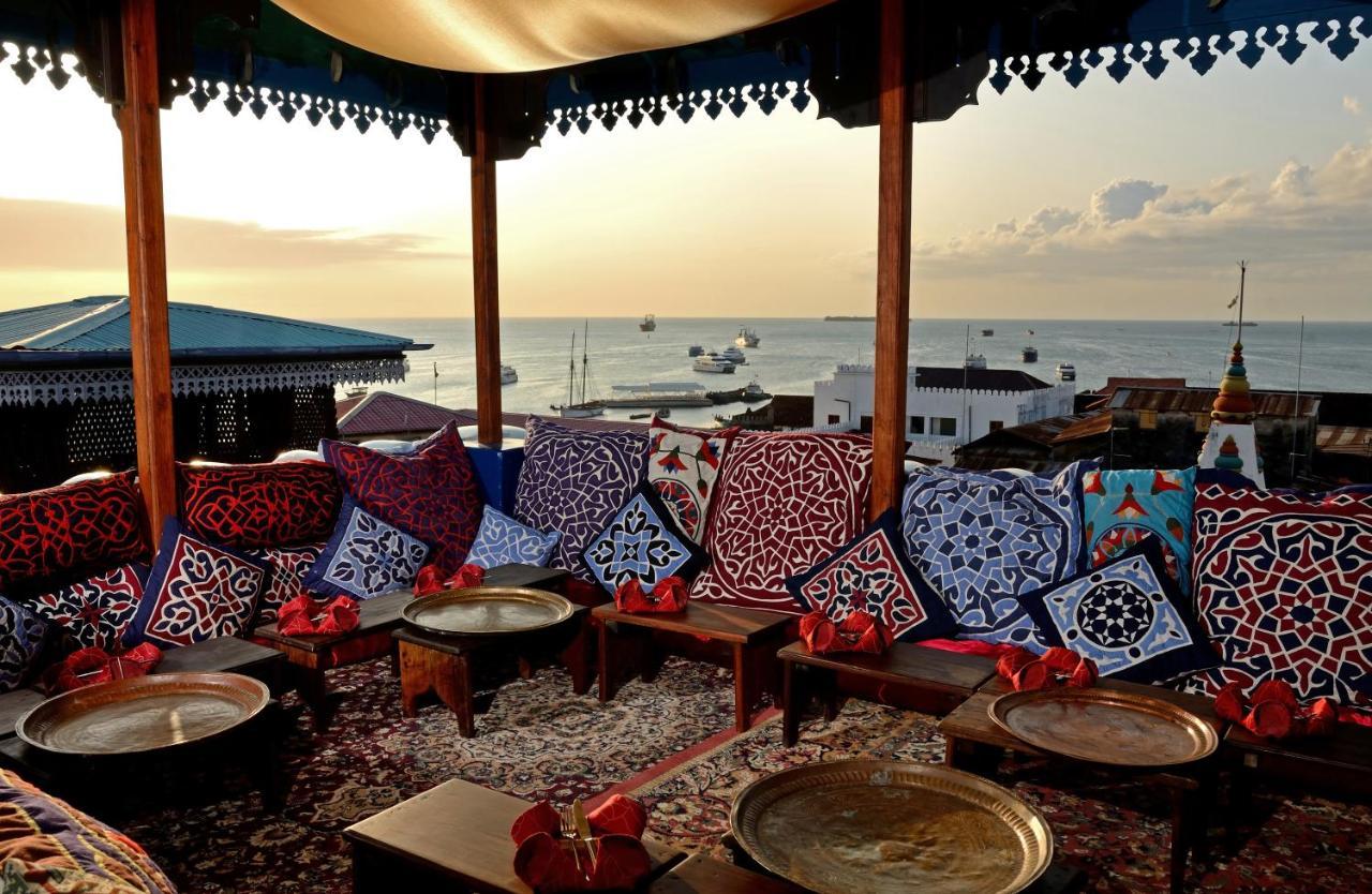 Hotel Emerson On Hurumzi 3*